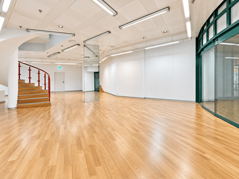 ATTRAKTIVE GEWERBEFLÄCHE IN DER KERNZONE OLTEN ZU VERKAUFEN (5)