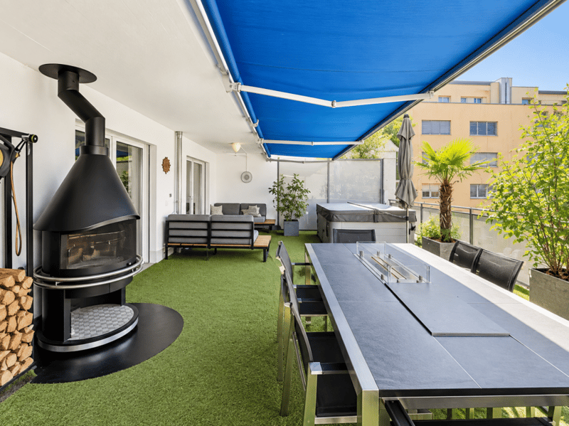 Untere Etage grosse Terrasse 42m²