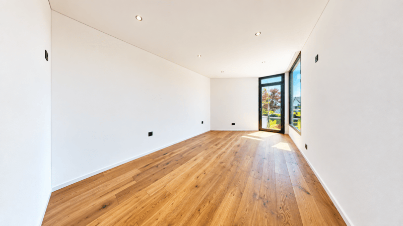 EXKLUSIVE 4.5 ZIMMER WOHNUNG MIT PANORAMA AUSSICHT UND GROSSEM AUSSENBEREICH (5)