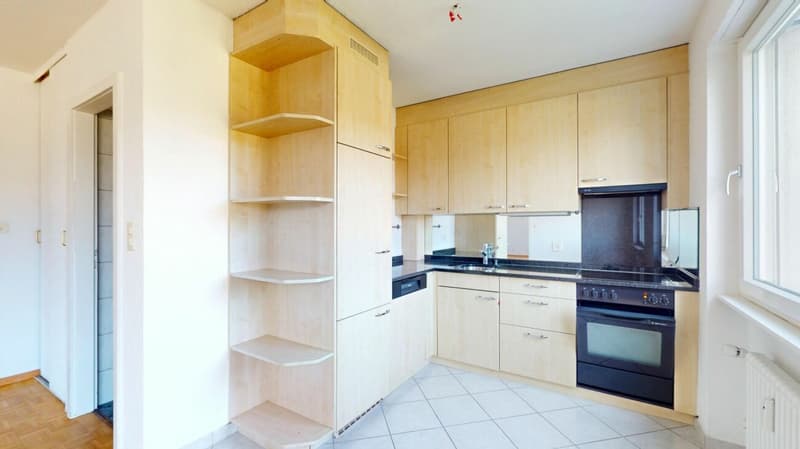 Zentral gelegene Wohnung mit Balkon und guter Besonnung (6)