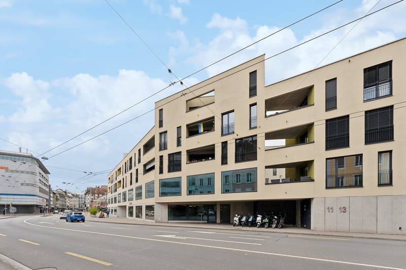 Bureaux/cabinets à louer en face de Neumarktplatz (3)