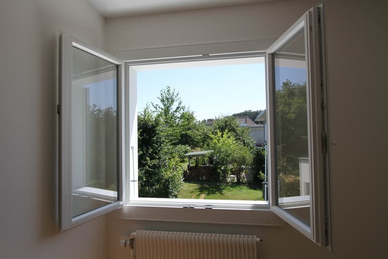 Herziges 4-Zimmer-Reihenhaus mit intimem Garten und Jurasicht (11)