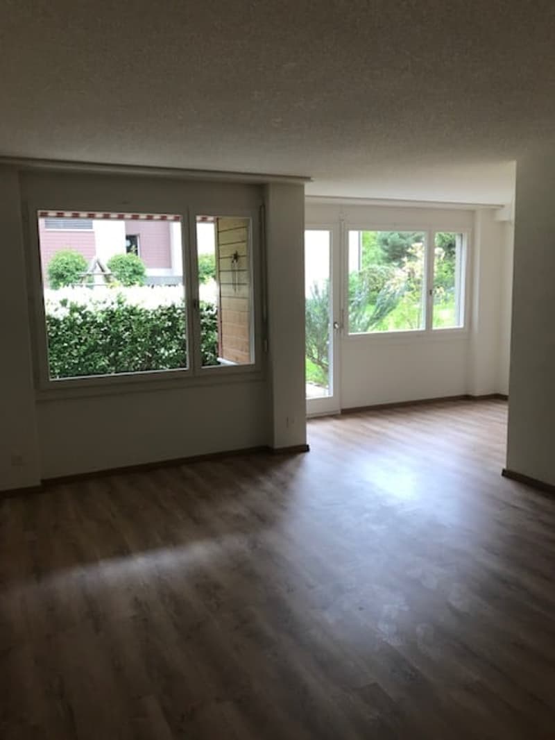 Charmant appartement de 2,5 pièces adapté aux personnes âgées au rez-de-chaussée dans le quartier de Schoren, Thun (12)
