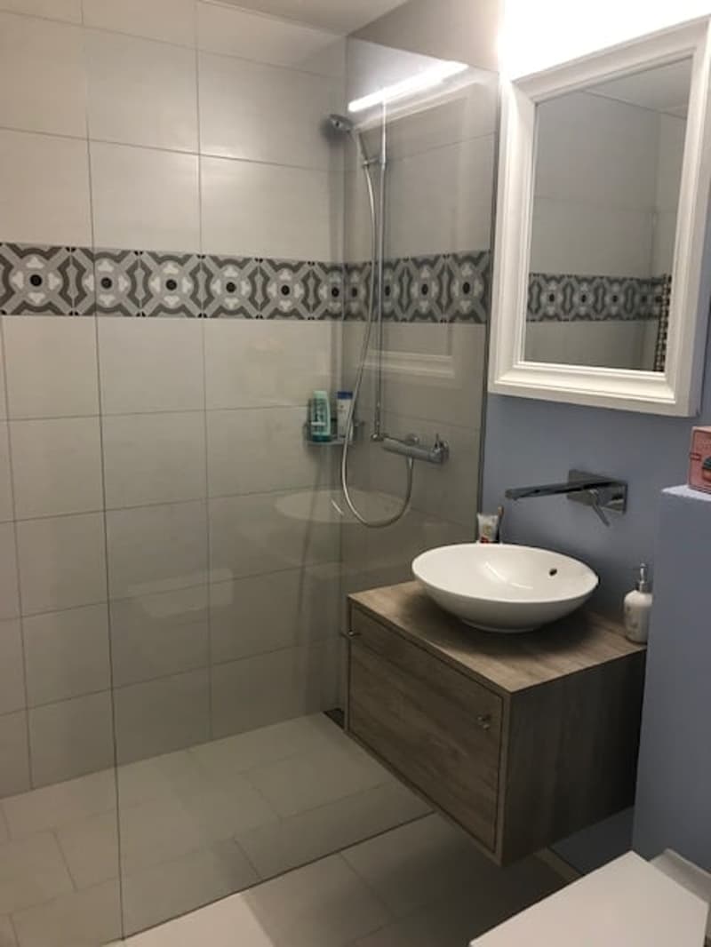 Charmant appartement de 2,5 pièces adapté aux personnes âgées au rez-de-chaussée dans le quartier de Schoren, Thun (8)
