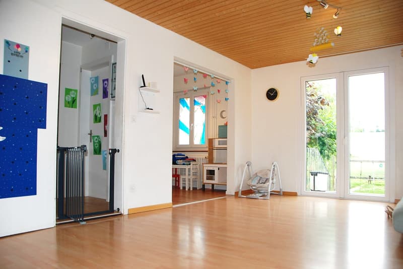 Charming two-family house with building land (2)
