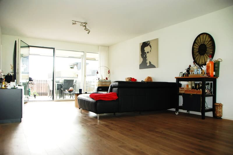 Moderne 4.5-Zimmer-Wohnung mit 2 Balkonen und schöner Aussicht in Affoltern am Albis (12)