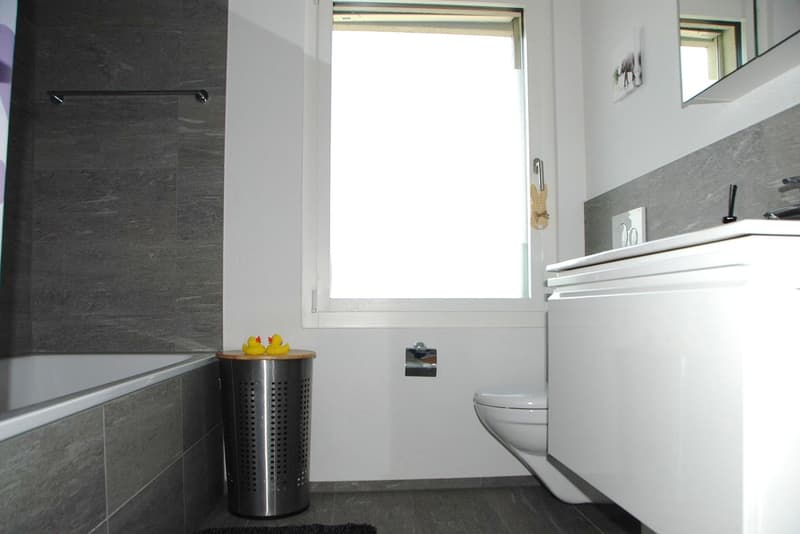 Moderne 4.5-Zimmer-Wohnung mit 2 Balkonen und schöner Aussicht in Affoltern am Albis (18)