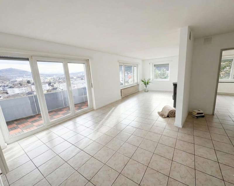 Exklusive 3.5-Zimmer-Penthousewohnung mit spektakulärer Aussicht über Olten (2)