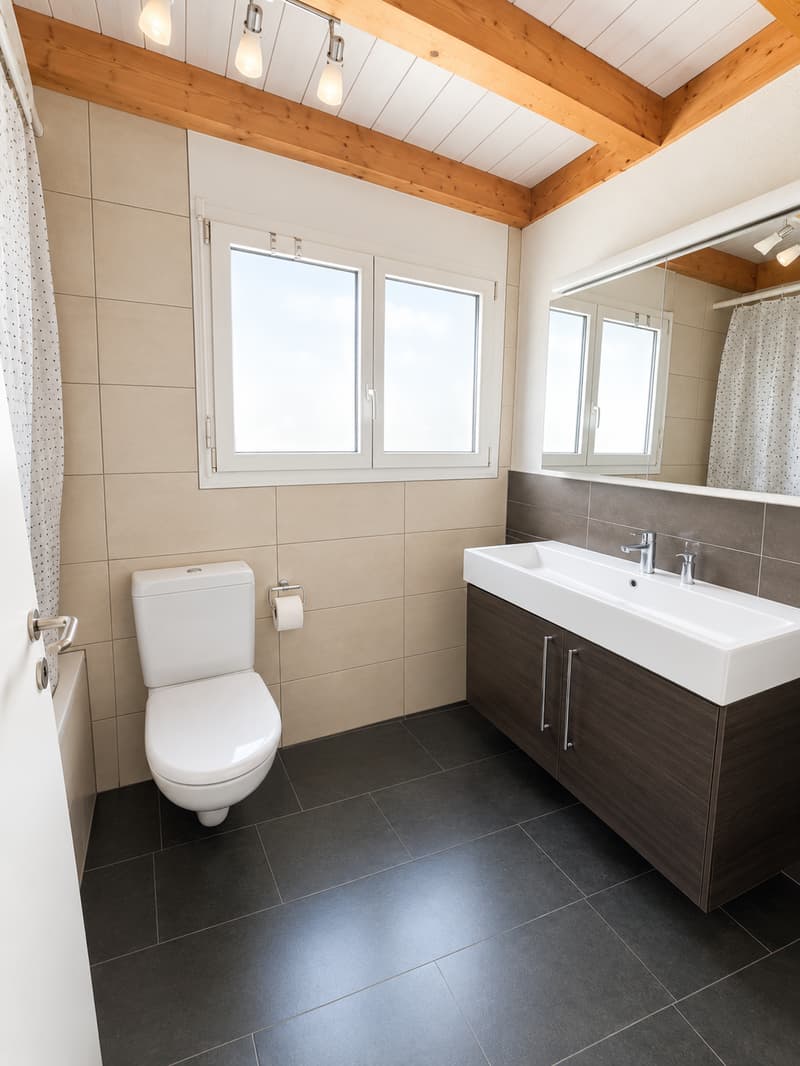4.5-Zimmer-Maisonettewohnung mit Galerie, Balkon und Gartenanteil (7)