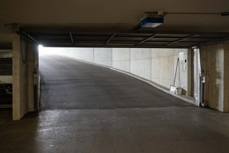 Place de parking en vente à Dachsen (7)