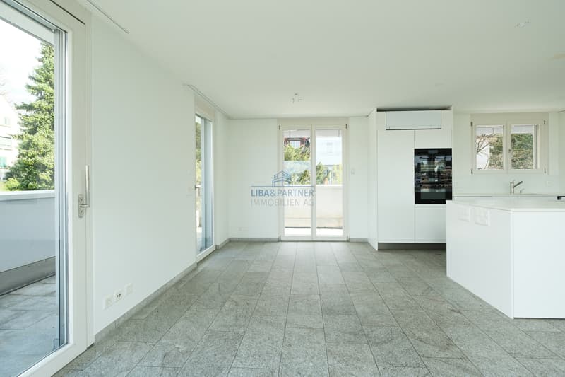 Essbereich / Dining Area
