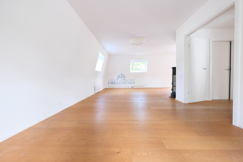 Wohnzimmer / Living Room