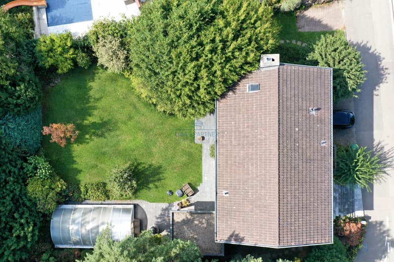 Vogelperspektive Grundstück / Bird's-eye view of the property