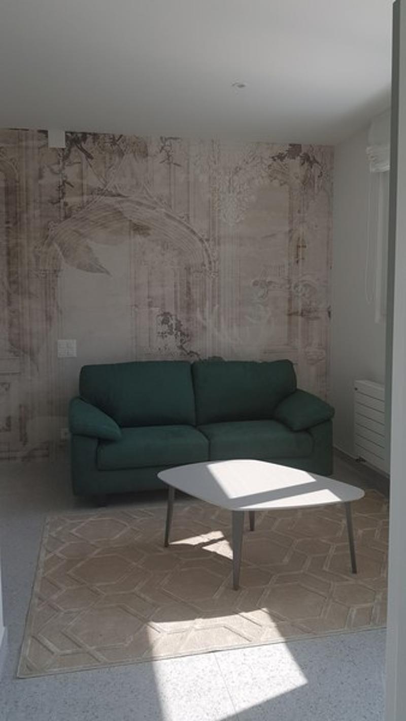 Wir vermieten eine möblierte 2½-Zimmer-Wohnung von hohem Standard (2)