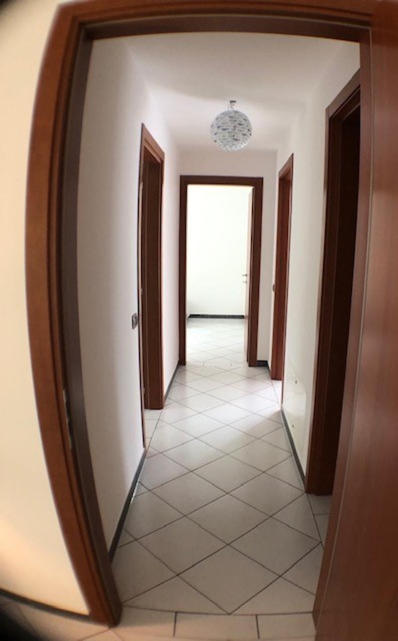 Wir vermieten ein wunderschönes und geräumiges 4.5-Zimmer-Apartment (8)