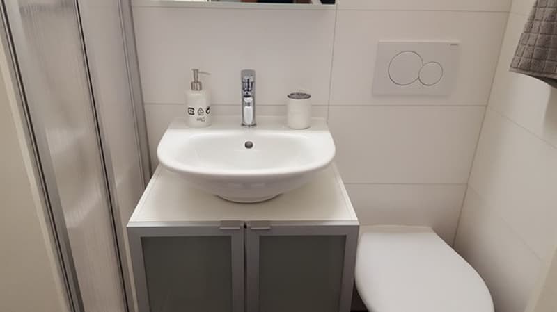 Studio möbliert in der Nähe der Universität. Verfügbarkeit zu vereinbaren (4)