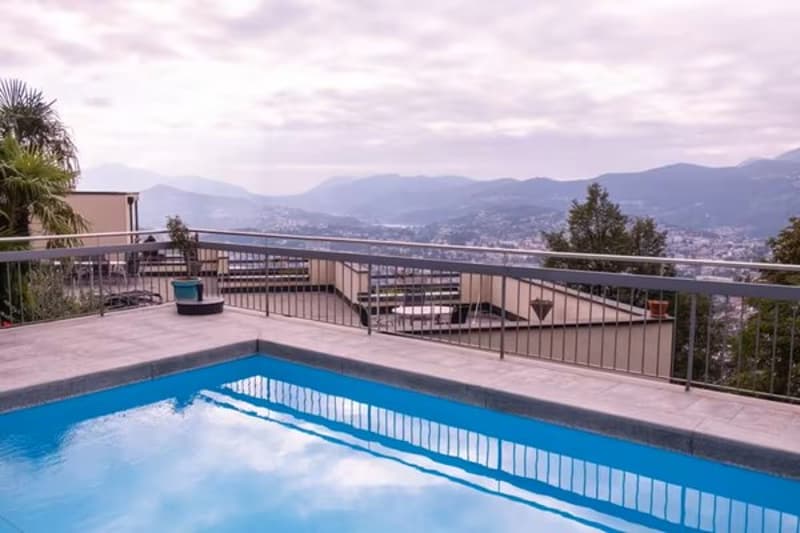 Appartement meublé avec vue panoramique à Aldesago (7)