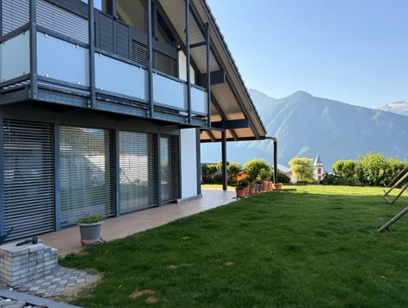 Incantevole casa unifamiliare a Castaneda con vista panoramica sulle montagne (1)