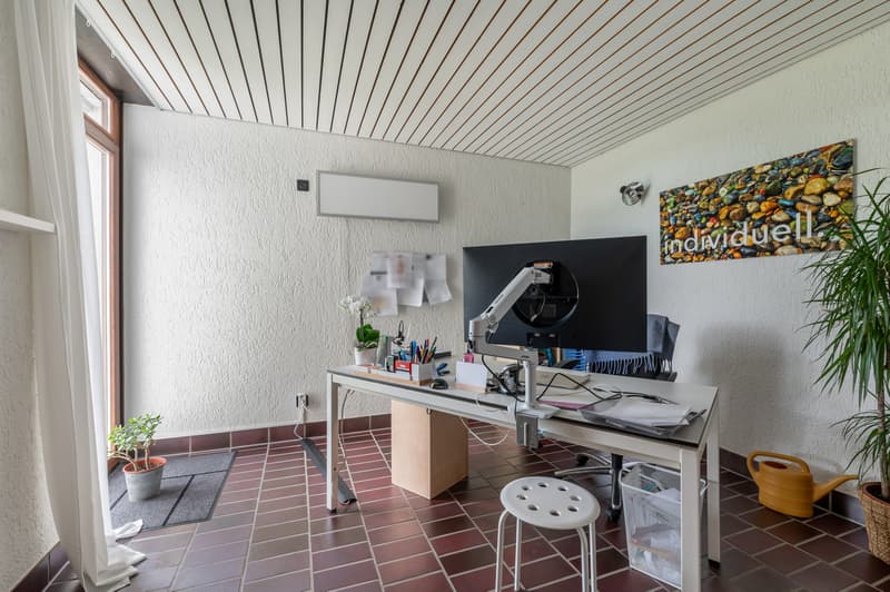 Zimmer, Büro.jpg