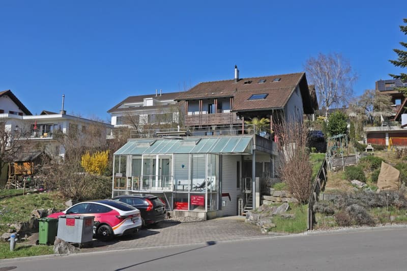 Living & Renting: Single-family house with annex and winter garden (10)