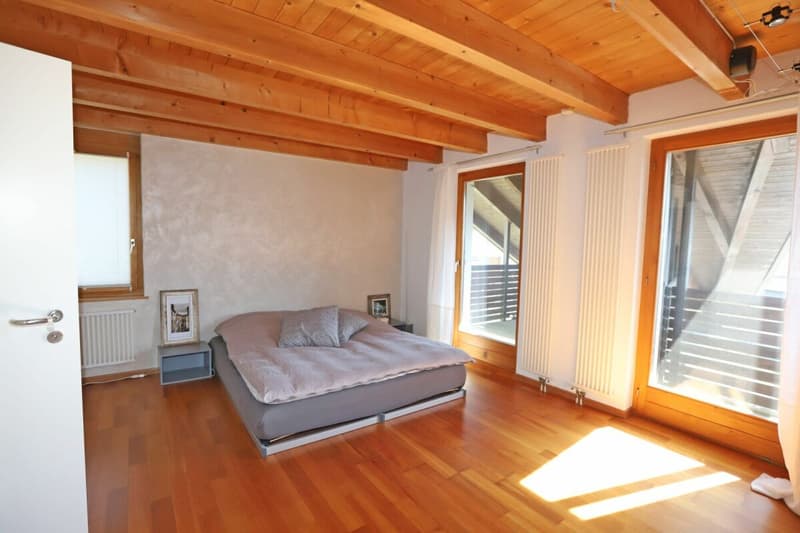 Living & Renting: Single-family house with annex and winter garden (5)