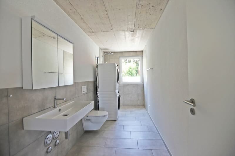 Moderne 3.5-Zimmer-Wohnung mit Gartenanteil in Kümmertshausen - attraktives Renditeobjekt (5)