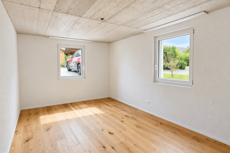 Moderne 3.5-Zimmer-Wohnung mit Gartenanteil in Kümmertshausen - attraktives Renditeobjekt (7)