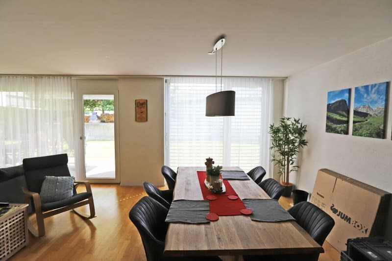 Helle 3.5-Zimmer-Wohnung im Erdgeschoss mit Gartensitzplatz! (6)