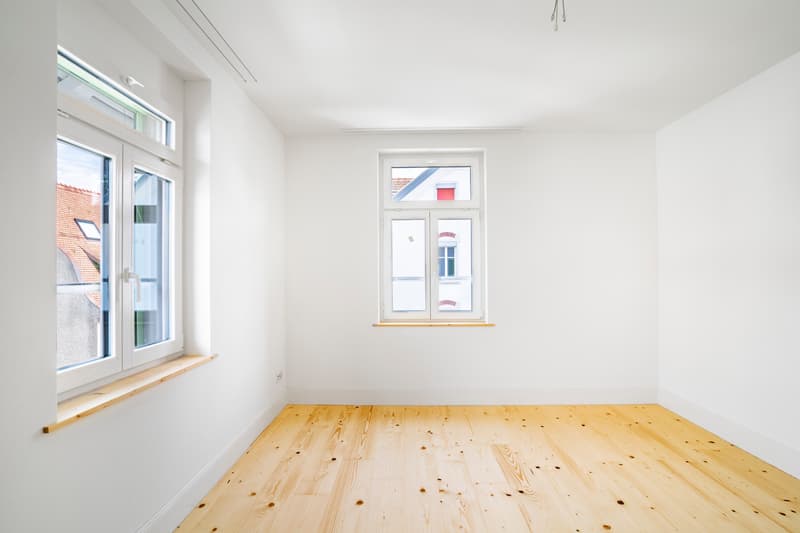 Charming 4.5-room apartment with private garden area (8)