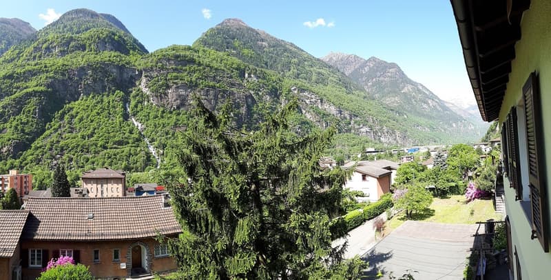 Maison bifamiliale, situation résidentielle ensoleillée (7)