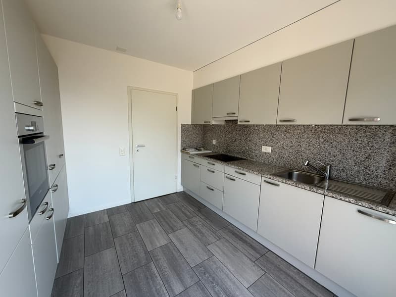 Appartement lumineux de 4.5 pièces avec balcon à Bellinzona (4)
