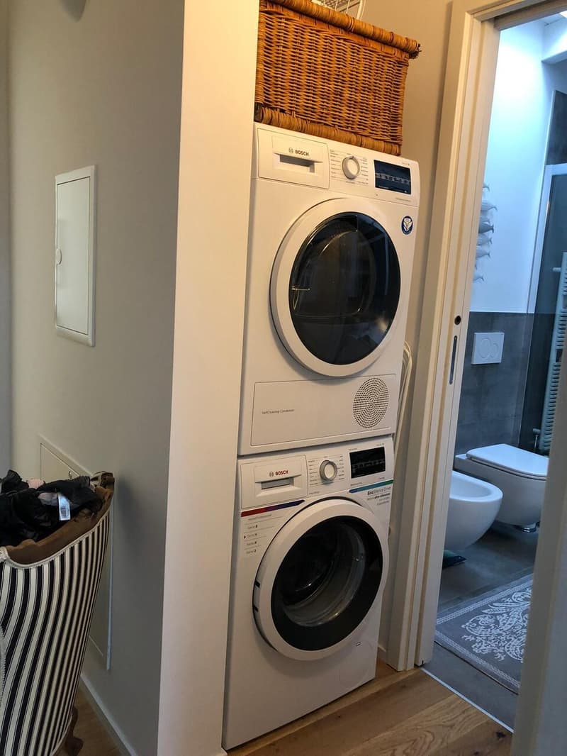 APPARTEMENT 2.5 PIÈCES EN CENTRE-VILLE (10)