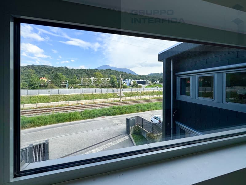 GRANDE ESPACE COMMERCIAL OPEN SPACE (4)