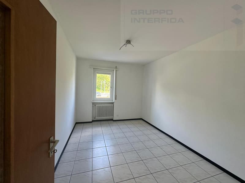 BALERNA - SPAZIOSO APPARTAMENTO 3 LOCALI (6)