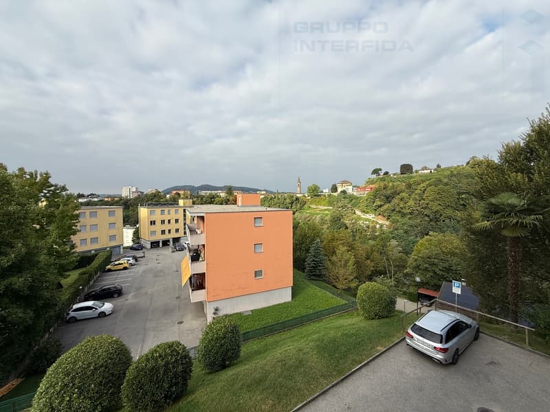 Immeuble résidentiel stable de 5 unités avec revenu (8)