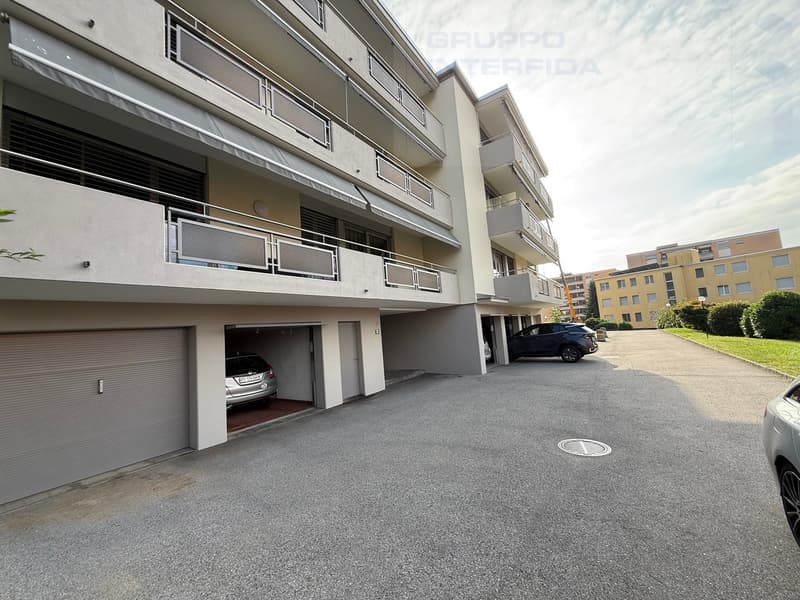 Immeuble résidentiel stable de 5 unités avec revenu (2)