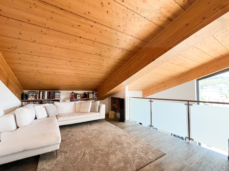 Modernes Dachgeschoss-Duplex (10)