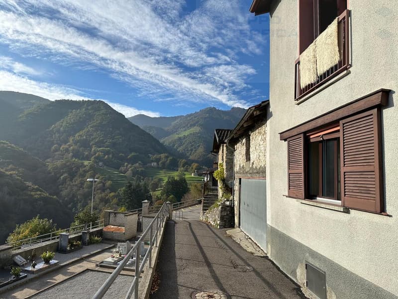 CASA UNIFAMILIARE A MUGGIO (3)