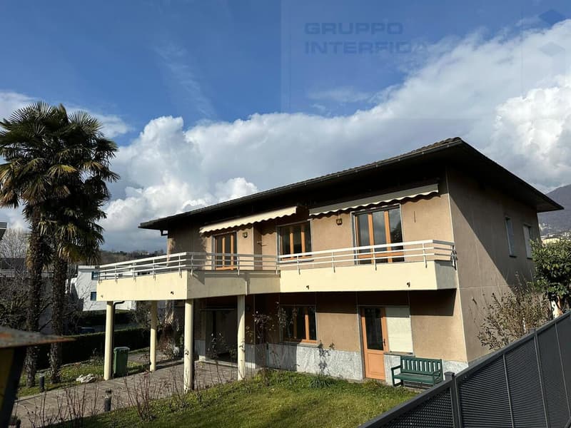AMPIA CASA CON APP.TO INDIPENDENTE (12)