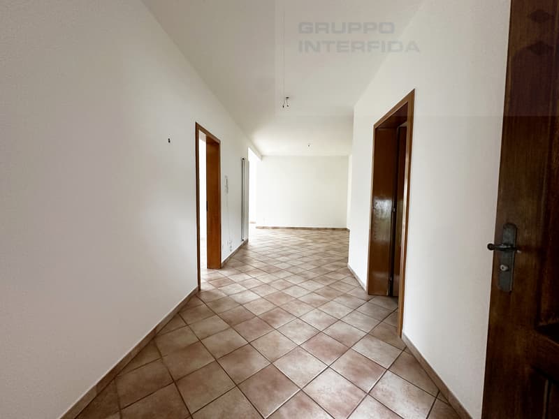 GRANDE MAISON AVEC JARDIN /SOUS-LOCATION (4)