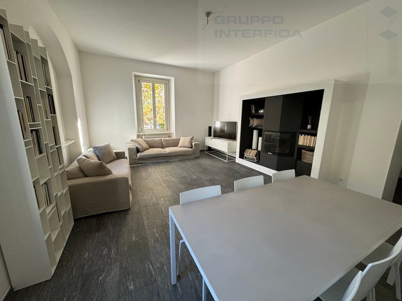 VILLA INDIPENDENTE CON GRANDE PARCO (5)