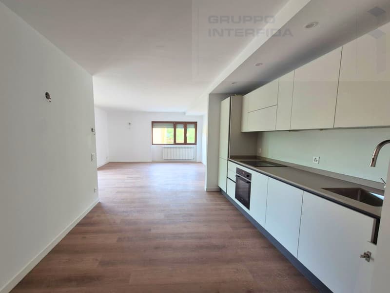 Wohnung 4.5 Zimmer ideal für Studenten (3)