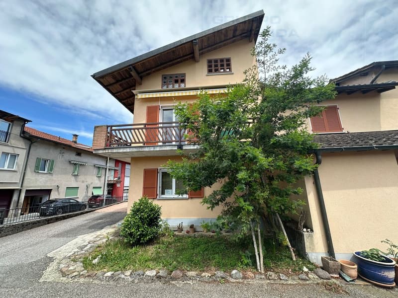 House on Three Levels (2)