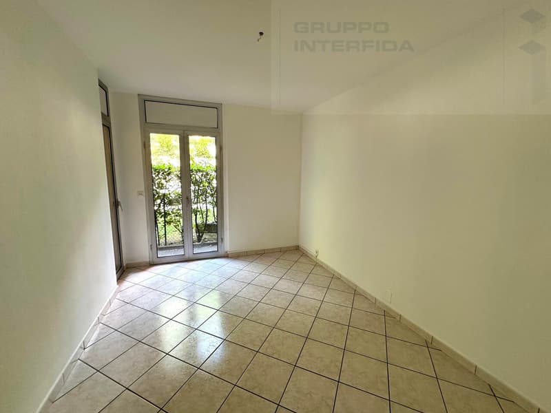 4.5 LOCALI CON GIARDINO E PISCINA CONDOMINIALE (11)