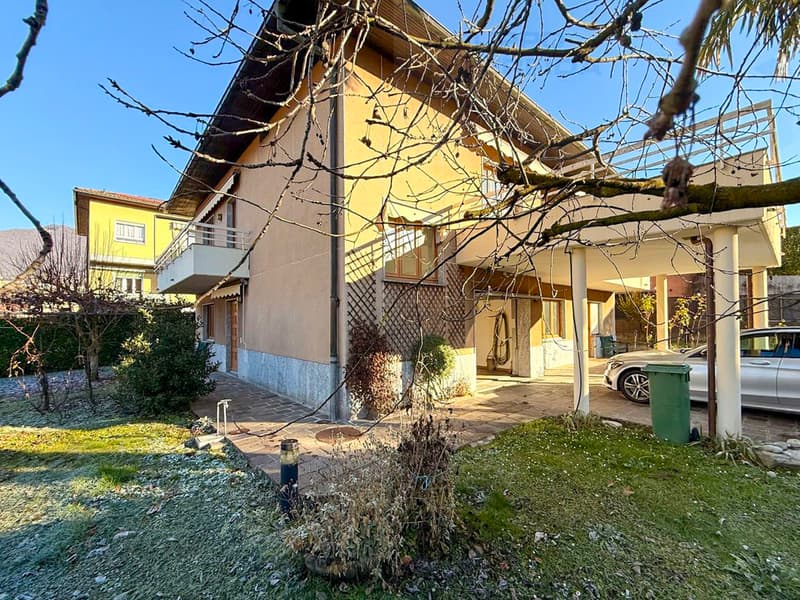 AMPIA CASA CON APP.TO INDIPENDENTE (2)