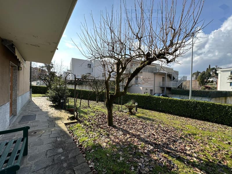 AMPIA CASA CON APP.TO INDIPENDENTE (12)