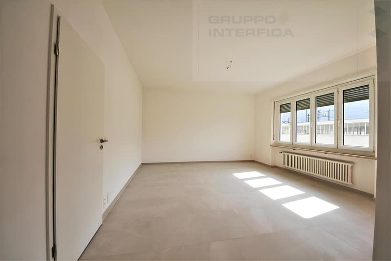 CHIASSO - 4.5-ZIMMER-WOHNUNG RENOVIERTE (4)