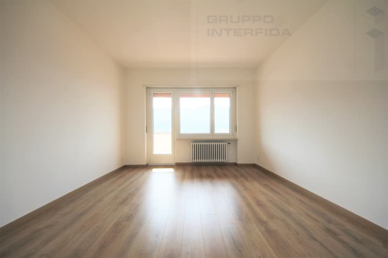 CHIASSO - 4.5-ZIMMER-WOHNUNG RENOVIERTE (8)