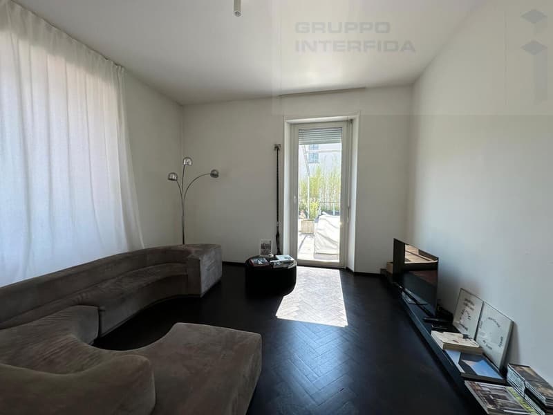 Geräumige Wohnung mit Terrasse (12)