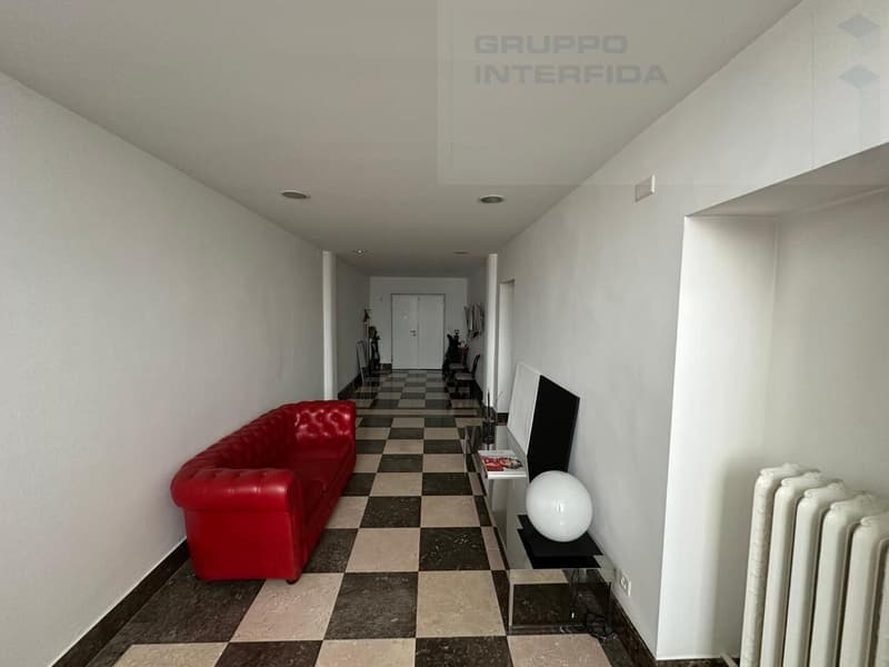 Geräumige Wohnung mit Terrasse (5)